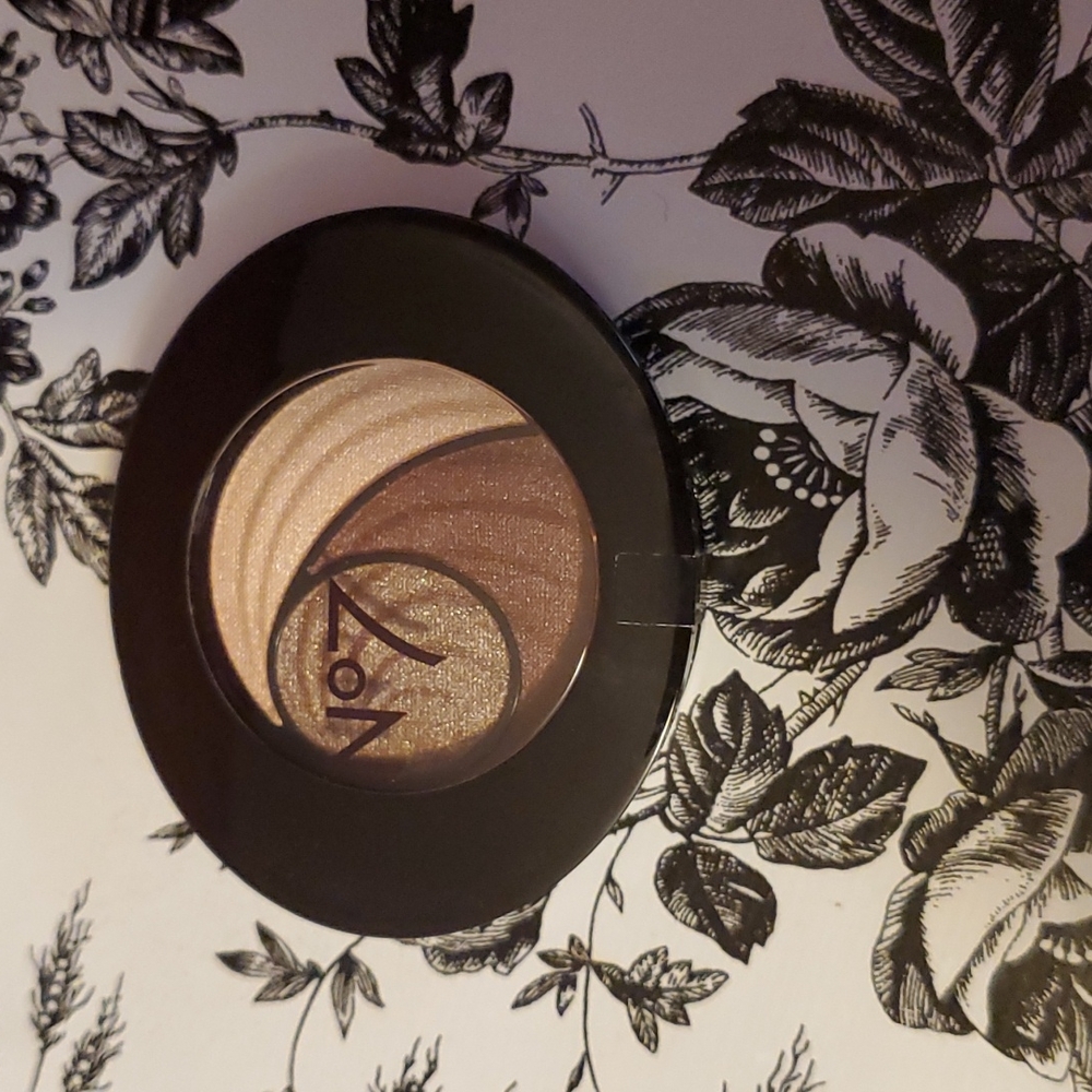 Eye Shadow